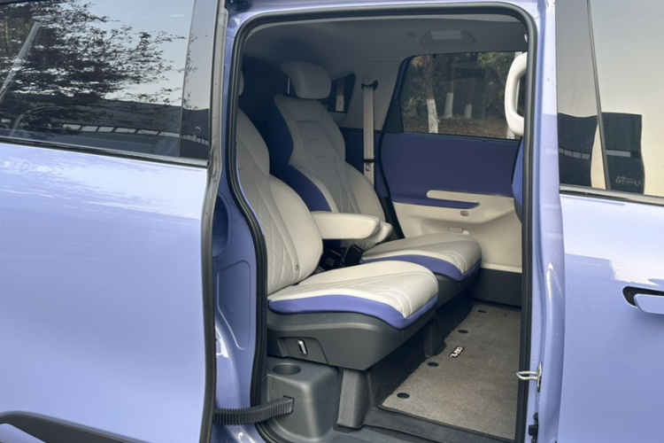 ARCFOX极狐 极狐考拉 2023款 家庭版中控内饰7007