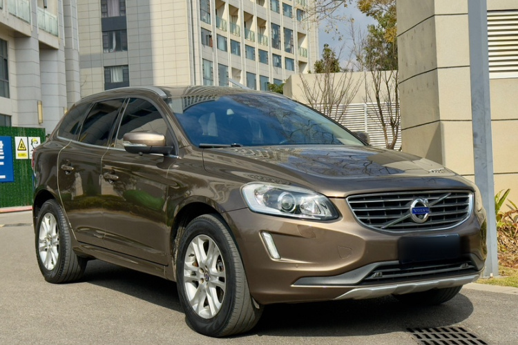 沃尔沃XC60 2015款 T5 智进版车身外观6001