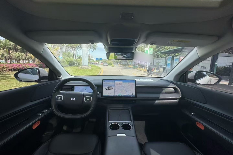 小鹏G6 2024款 580 长续航 Plus中控内饰12