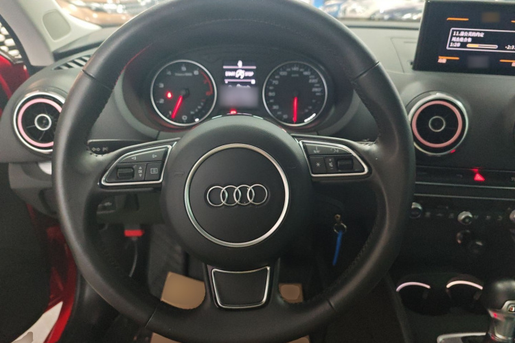 奥迪A3 2014款 Sportback 35 TFSI 自动舒适型中控内饰13