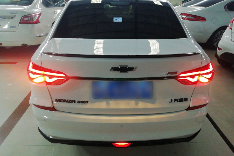 雪佛兰 科鲁泽 2020款 轻混 RS 330T 自动畅快版车身外观6