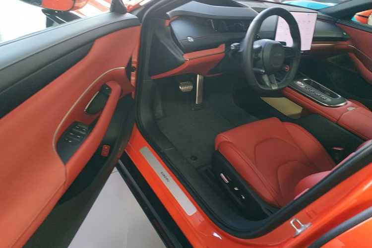 小米汽车 小米SU7 2024款 四驱超长续航高阶智驾Max版中控内饰7003