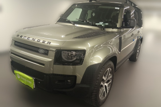 路虎卫士 2023款 改款 110 3.0T P400 暗黑特别版