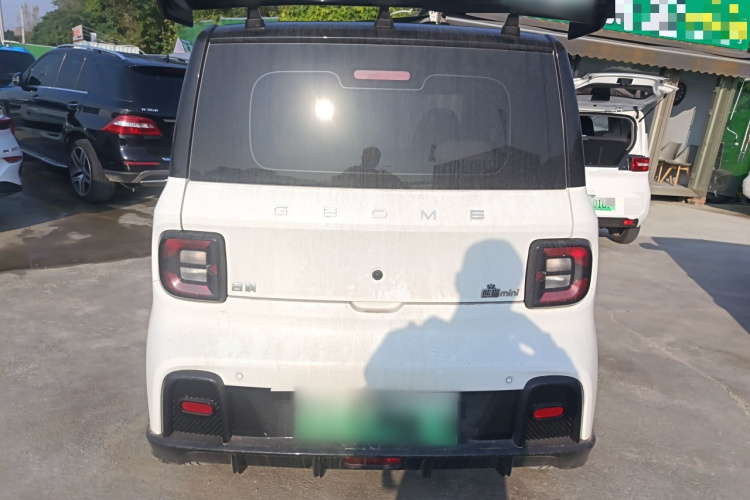 吉利银河 2025款 210km 熊猫卡丁车身外观6