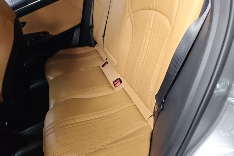 吉利银河 银河L7 2023款 1.5T 115km 星舰中控内饰7004