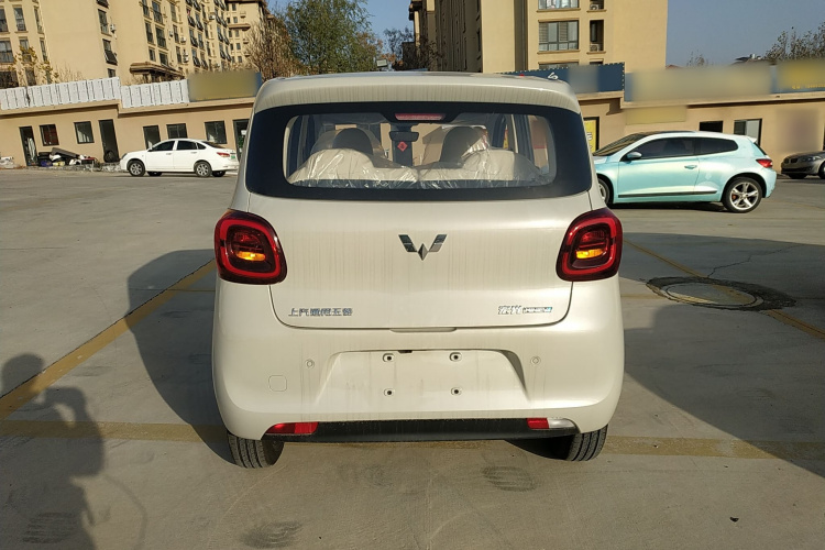 五菱汽车 宏光MINIEV 2025款 四门版 进阶款车身外观6