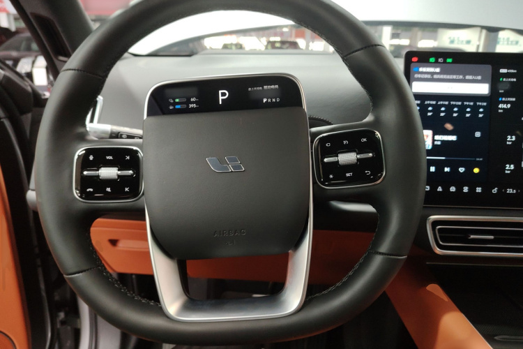 理想汽车 理想L9 2022款 Max局部细节13