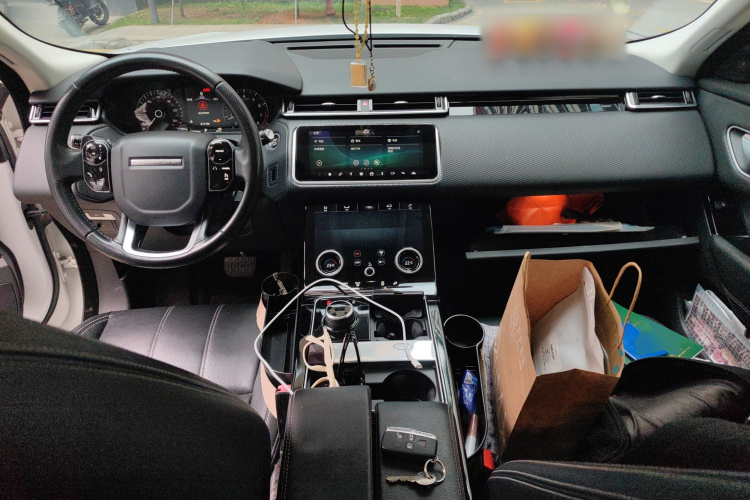 路虎 揽胜星脉 2017款 P250 S中控内饰12