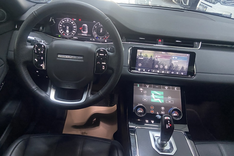 路虎 揽胜极光 2020款 249PS R-DYNAMIC SE 运动科技版中控内饰7002