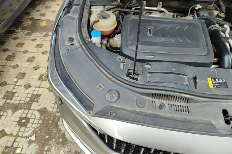 奔腾B70 2021款 1.5T 自动驭享型局部细节9006