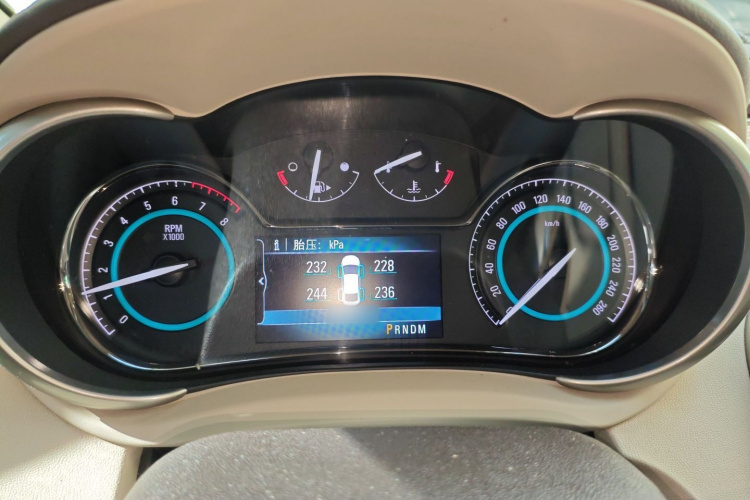 别克 君越 2013款 2.4L SIDI领先舒适型局部细节14