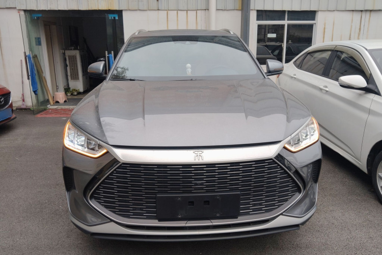 比亚迪 宋PLUS新能源 2021款 DM-i 110KM 旗舰型车身外观2