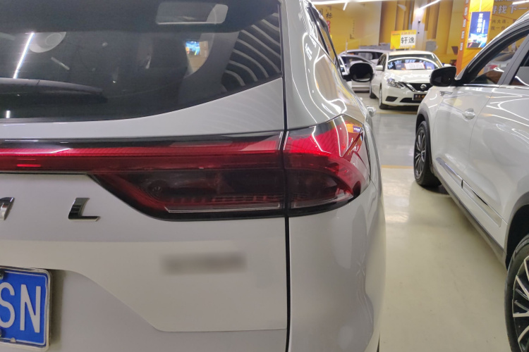 哈弗H6 2021款 国潮版 1.5GDIT 自动冠军版车身外观6006