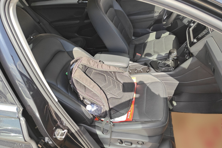 大众 途观L 2018款 330TSI 自动两驱豪华版局部细节41