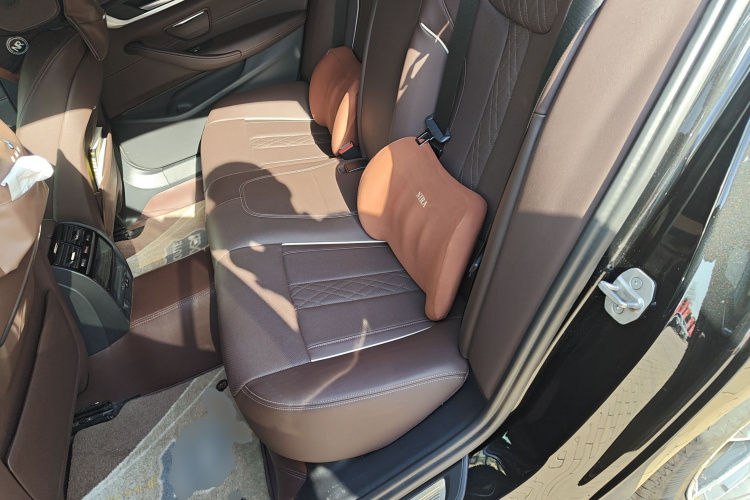 宝马5系 2022款 改款 525Li M运动套装中控内饰21