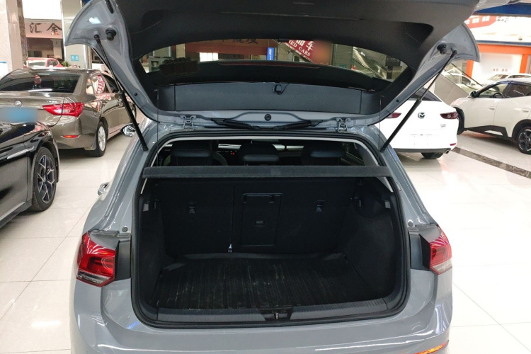 大众 高尔夫 2023款 280TSI DSG Pro机舱底盘23