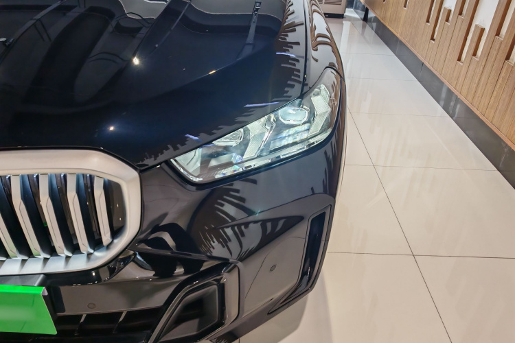 宝马X5 2023款 xDrive 30Li 尊享型M运动曜夜套装局部细节36