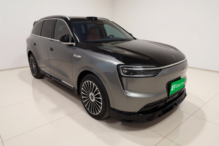 鸿蒙智行 问界M7 2026款 增程 Max四驱版 5座车身外观3