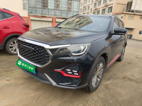 捷途X70 2023款 1.5T DCT超越PRO+版 7座