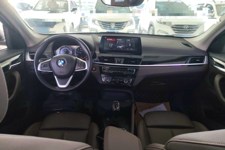 宝马X1 2020款 sDrive25Li 领先型中控内饰12