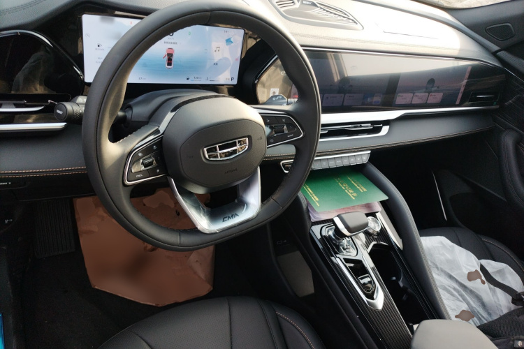 吉利汽车 星越L 2024款 2.0TD DCT EVO两驱长风版中控内饰12