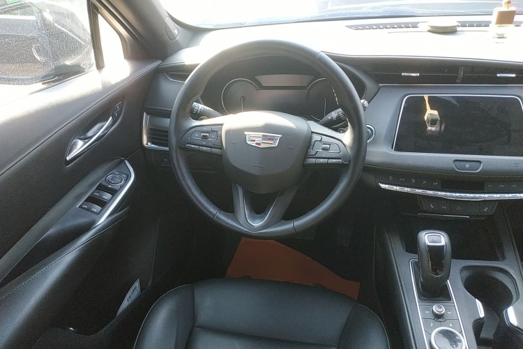 凯迪拉克XT4 2018款 28T 两驱领先型局部细节13