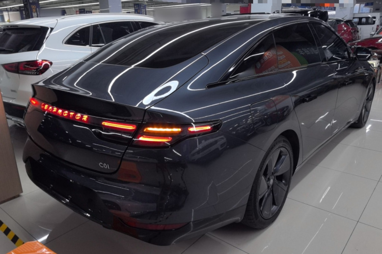 零跑汽车 零跑C01 2022款 后驱长续航版车身外观6005