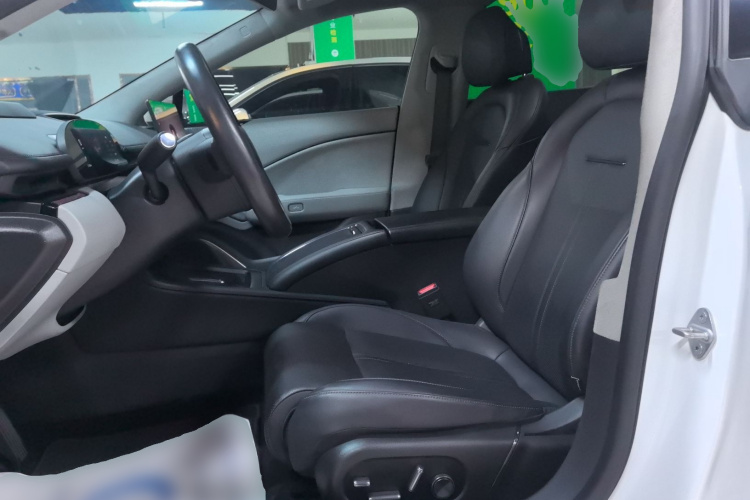 极氪007 2024款 后驱增强版 100kWh中控内饰19