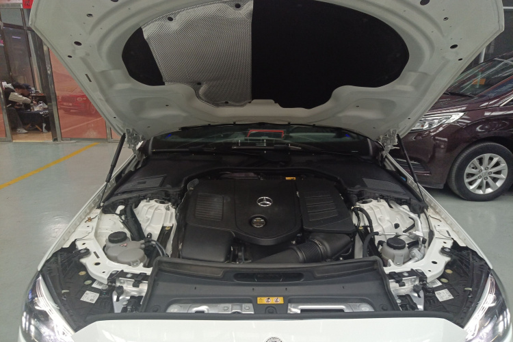 奔驰C级 2023款 C 200 L 运动版局部细节24