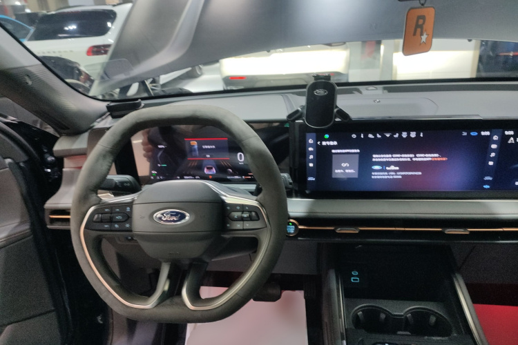福特 2023款 锐界L 2.0T EcoBoost E混动四驱七座至尊型中控内饰12