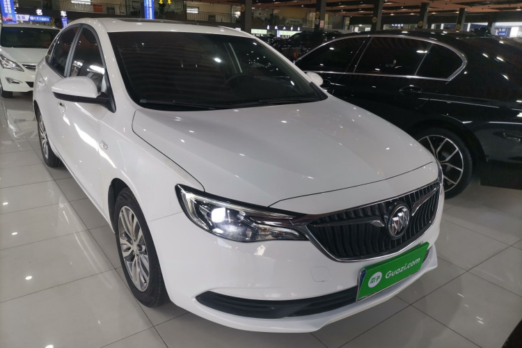 别克 英朗 2021款 1.3T 自动轻混动精英型车身外观3