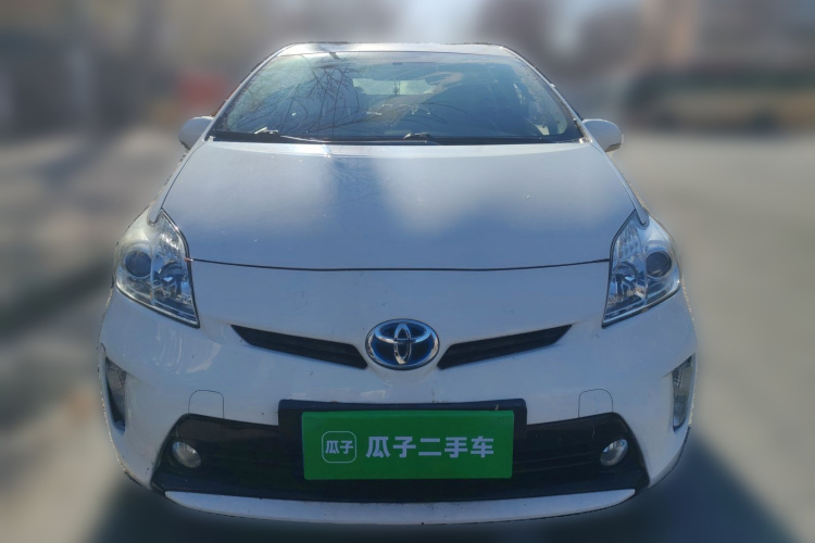 丰田 普锐斯 2012款 1.8L 标准版车身外观6001