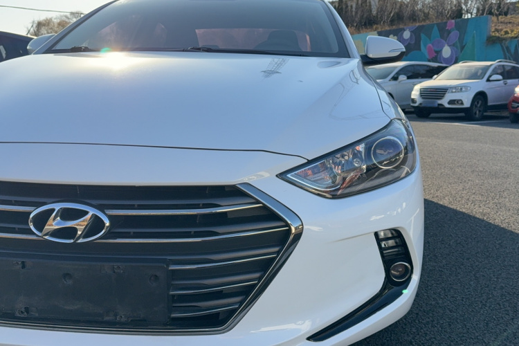 现代 领动 2016款 1.6L 自动智炫·精英型局部细节36