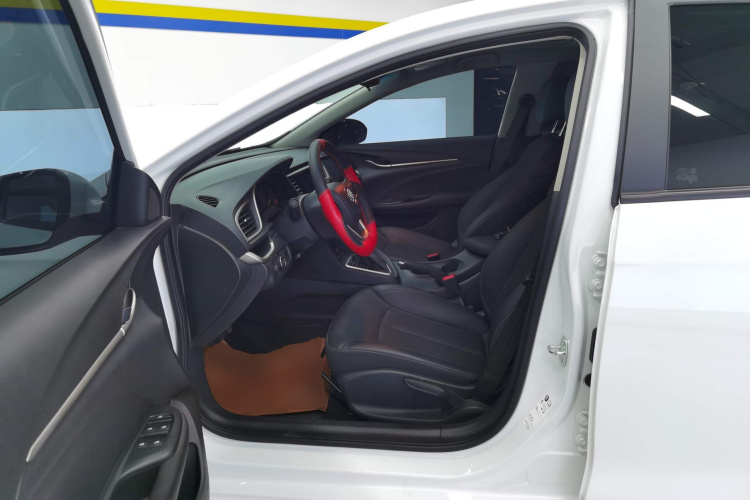 别克 英朗 2021款 改款 1.3T 自动轻混动精英型中控内饰19