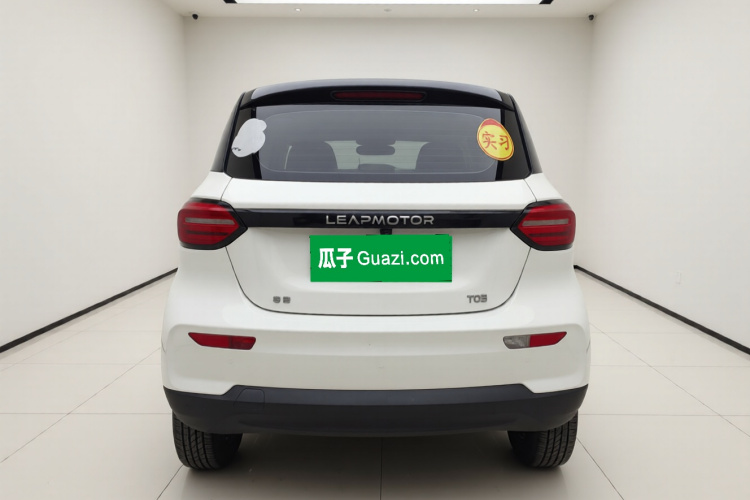 零跑汽车 零跑T03 2020款 400豪华版车身外观6