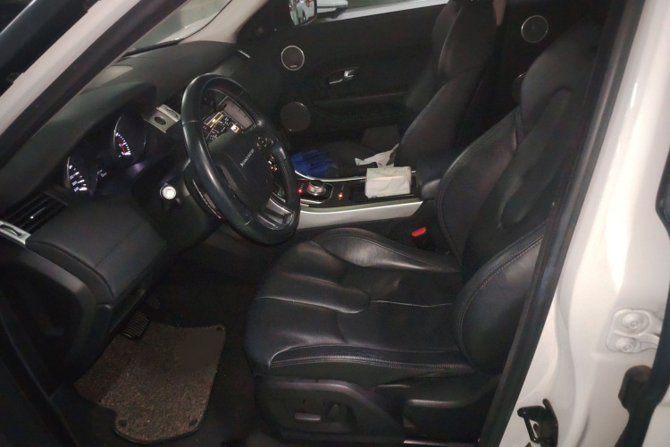 路虎 揽胜极光 2015款 2.0T 五门智耀版局部细节19