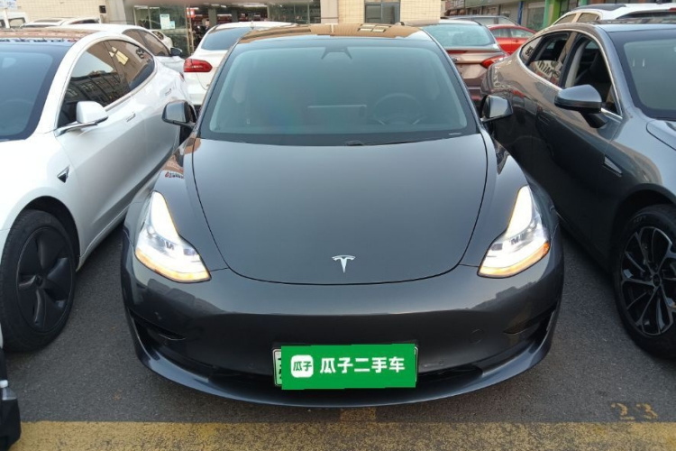 特斯拉 Model 3 2021款 标准续航后驱升级版车身外观6001