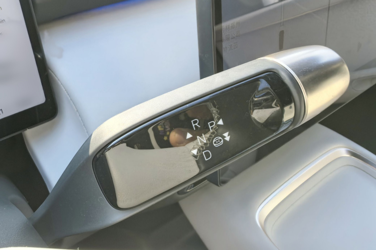 小鹏P7+ 2024款 长续航 Max局部细节18