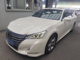 丰田 皇冠 2015款 2.0T 时尚版