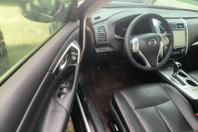 日产 天籁 2018款 2.0L XL 智进版中控内饰7003