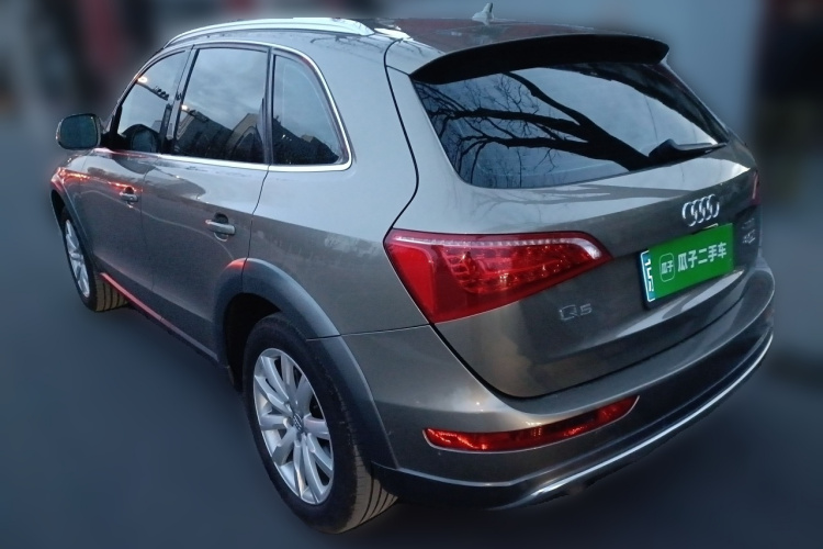 奥迪Q5 2011款 2.0TFSI 豪华型车身外观6003