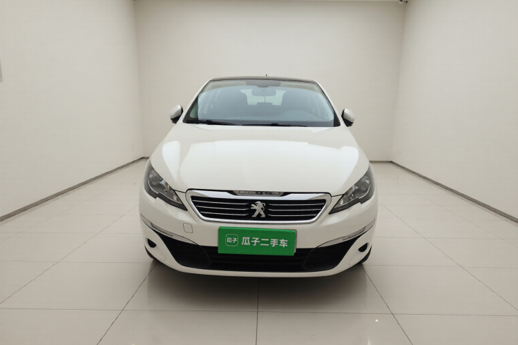 标致308S 2015款 1.2T 自动劲驰版车身外观2