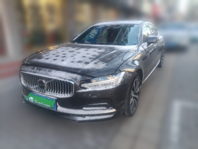 沃尔沃S90 2022款 B5 智逸豪华版