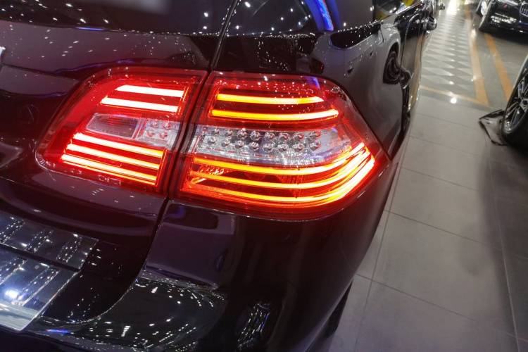 奔驰M级 2015款 ML 320 4MATIC车身外观6006