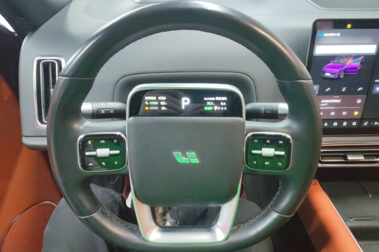 理想汽车 理想L9 2022款 Max中控内饰13