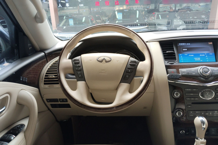 英菲尼迪QX80 2013款 5.6L 4WD局部细节13