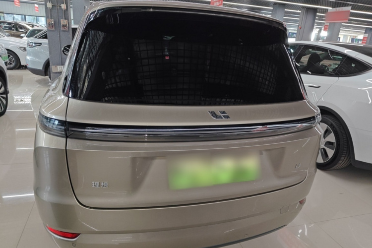 理想汽车 理想L9 2022款 Max车身外观6004