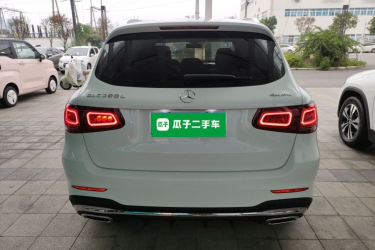 奔驰GLC 2022款 改款三 GLC 260 L 4MATIC 动感型车身外观6