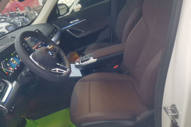 宝马X1 2024款 sDrive25Li M运动套装中控内饰19