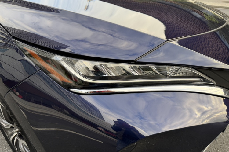 丰田 凌放HARRIER 2022款 双擎 2.5L CVT两驱豪华版局部细节9004